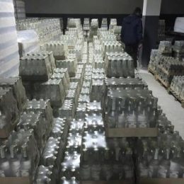 Як виготовляється сурогатна горілка для масового збуту. Санкції