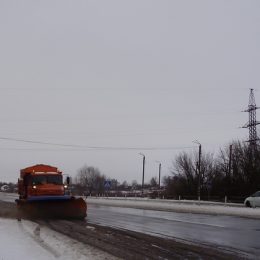 Служба автомобільних доріг у Чернігівській області попереджає водіїв