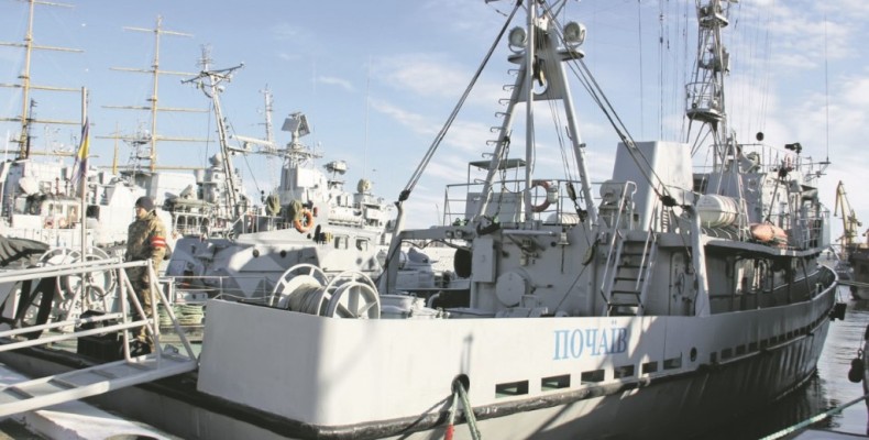Корабель ЧФ РФ «Шуя» обстріляв бойовий корабель України неподалік Одеси