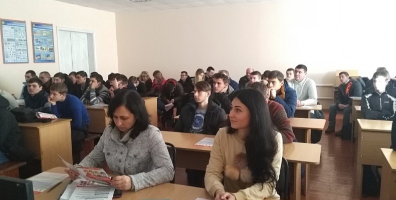 Ніжинські студенти-аграрники добре знають конституційні права й обов’язки