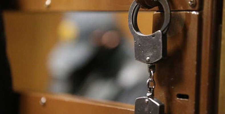 Грабіжник перевдягнувся в іншу куртку, аби відвести від себе підозру