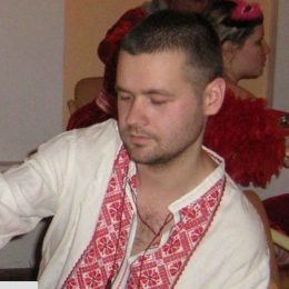 Чи оподатковується компенсація найманому працівнику-водію