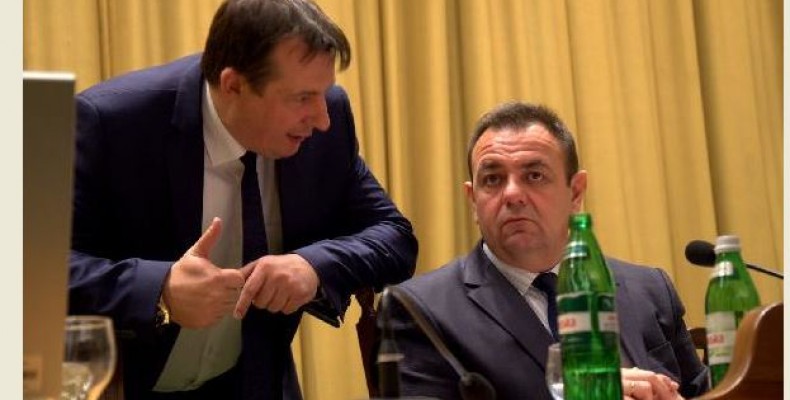 Як у Чернігові обирали керівництво представницької влади. Відео