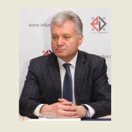 На виборах у Чернігові відзначали людей штрих-кодами