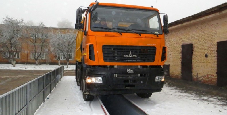 У Чернігові підприємства скидають до каналізації шкідливу для річок хімію