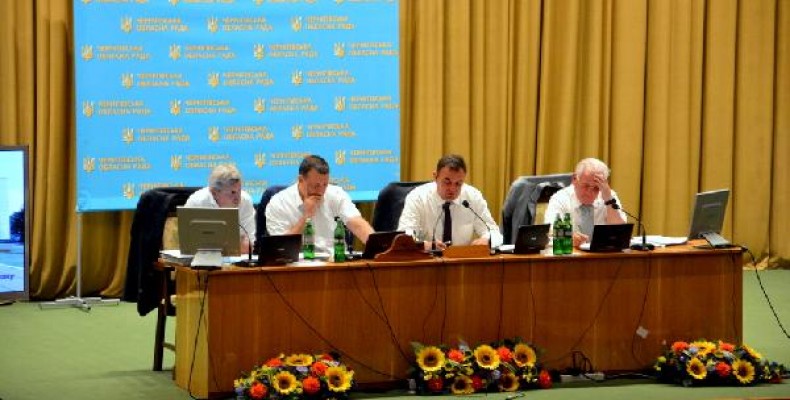 Сесія Чернігівської обласної ради виявилася складною, але ефективною