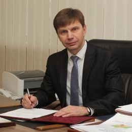 Вчителі запросили до школи монаха, аби він «вгамував» норовливого учня