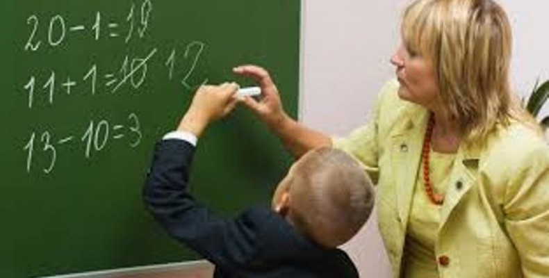 Соціально-економічні права чернігівських вчителів під загрозою!
