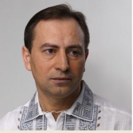 Про об’єднавчу місію у День Соборності говорив з чернігівцями Микола Томенко