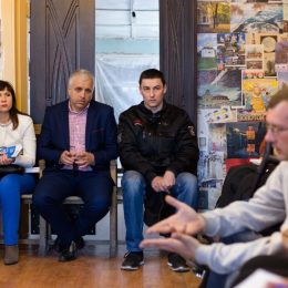 Правове інформування людей, сповнених віри та сили духу