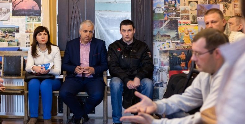 Правове інформування людей, сповнених віри та сили духу