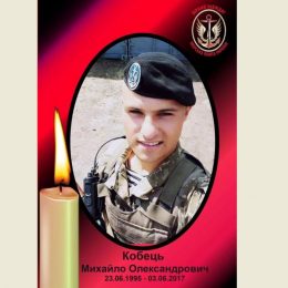 На Чернігівщині прощалися з бійцем, який загинув від російської кулі. Відео