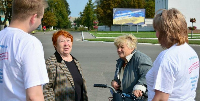 Юристи з Чернігова підвищували юридичну свідомість мешканців Корюківки
