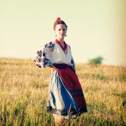 Повертайся на Батьківщину, де б не був ти і де б не блукав…