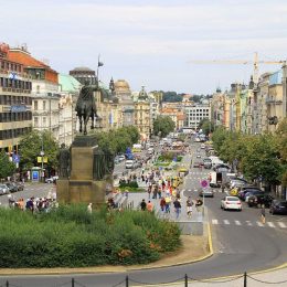 Що треба знати, аби не потрапити в халепу, виїжджаючи за кордон