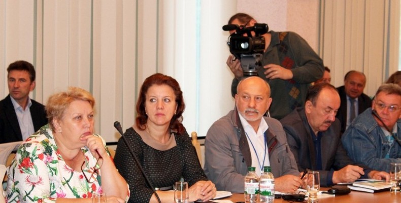 Словацькі експерти обговорили у Чернігові проблеми енергоресурсів