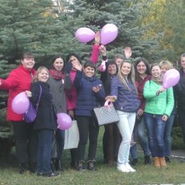 Як у Чернігові провели рожевий флешмоб. Відео