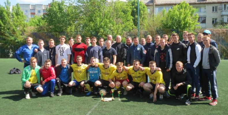 На футбольному полі Чернігівщини — студентські команди