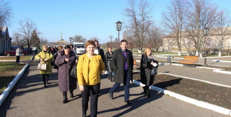 Чернігівці вражені взаємодією між владою і громадою Дніпропетровщини