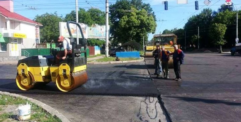 Тролейбуси й автобуси курсуватимуть у Чернігові по оновленому проспекту
