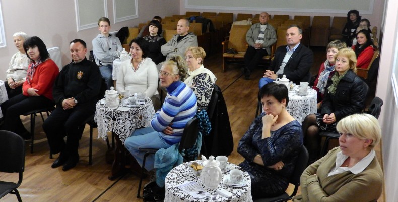 Про долю людини у буремні періоди в історії країни говорили у Чернігові