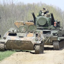 Авіація, спецвійська, прикордонники й танкісти провели бойове навчання