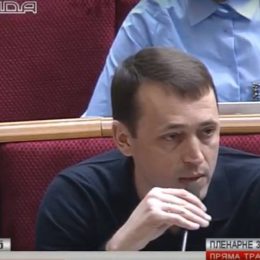 Валерій Дубіль із Чернігова запитав у Яценюка про здоров'я дітей