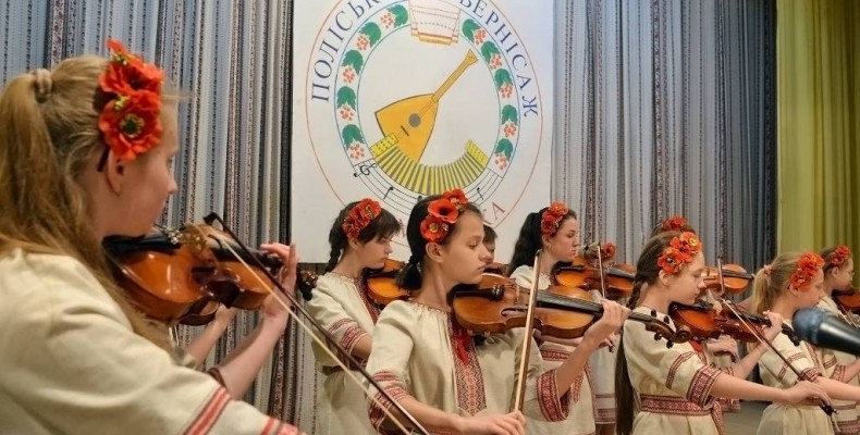Масштабний «Поліський вернісаж» відбувається у Семенівці на Чернігівщині