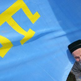 Тарах-тамга та кок-байрак – символ державної влади кримських татар