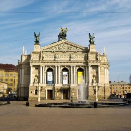 Шалені походеньки Європою: у Львові, Кракові, Дрездені та Празі!