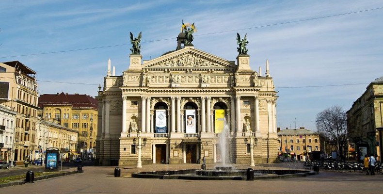 Шалені походеньки Європою: у Львові, Кракові, Дрездені та Празі!