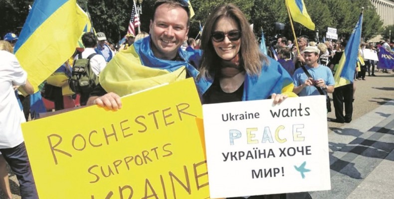 Кожний десятий етнічний українець є громадянином іншої країни