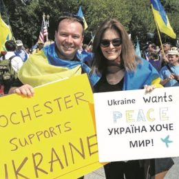 Кожний десятий етнічний українець є громадянином іншої країни