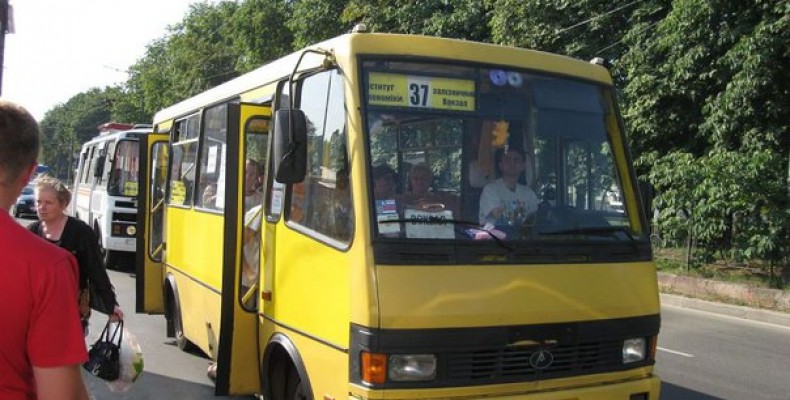 Чи вдасться оптимізувати маршрутні перевезення пасажирів у Чернігові