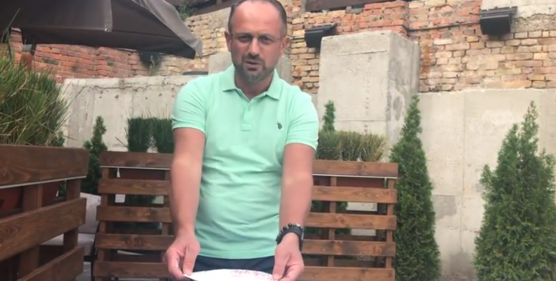 Політик підготував для кандидатів у депутати решето та сито
