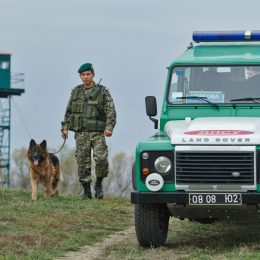 Майже 6 тисяч транспортних засобів перетнули північний держкордон
