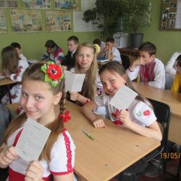 Щиру молитву чужою мовою не вознесеш