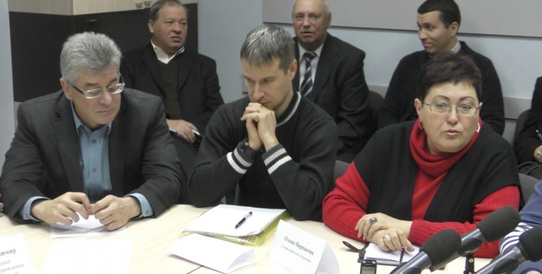 Чернігівські перевізники вимушені скасовувати самочинно закони