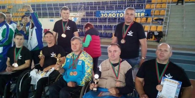 Мужні люди з «Інтеграції»