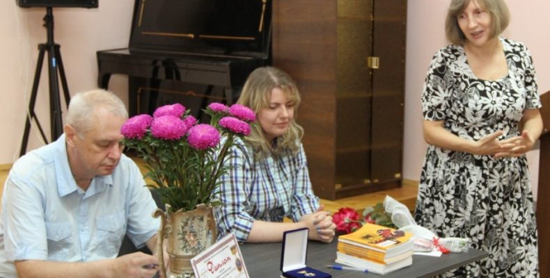 Соціальний театр «EX LIBRIS» Марини Каранди