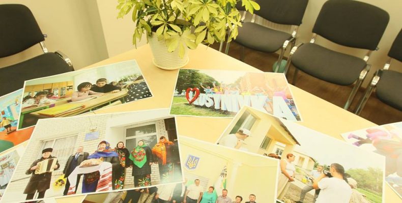 У Чернігові презентували фотовиставку «Громади Чернігівщини у фокусі»