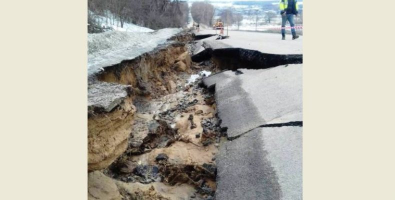 Від Прилук до Срібного зруйнувалася ділянка дороги