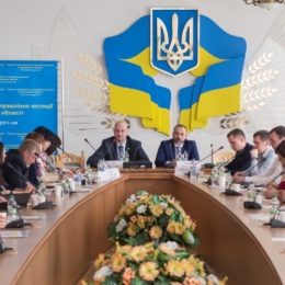 Удвічі скоротився борг по зарплаті на Чернігівщині, але він ще значний