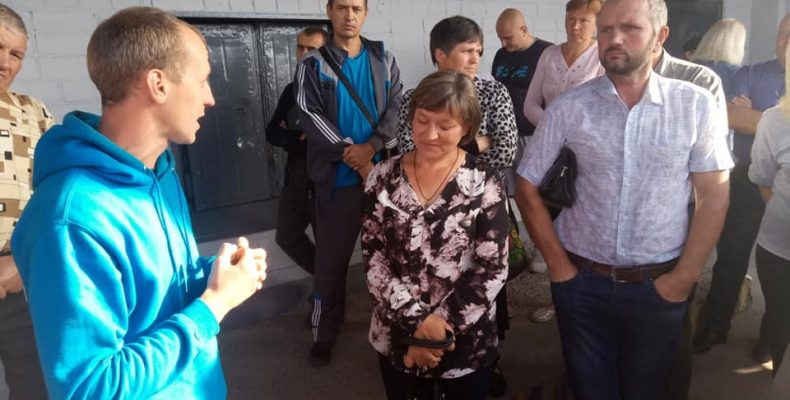Бахмацька поліція намагається притягнути учасників «поштової» акції