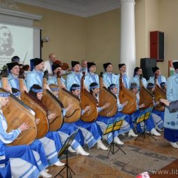 У Чернігові відбулося свято весни, любові та Глібова