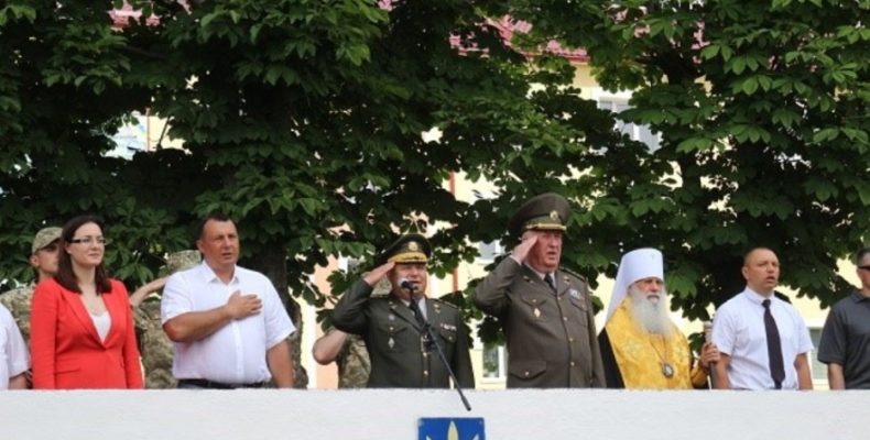 Новобранці склали присягу у Чернігові під патронатом московської церкви