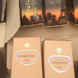 Напої алкогольні відомих торгових марок виготовляли підпільно