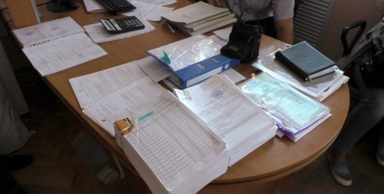 Шахер-махер у Державній судовій адміністрації Чернігівщини