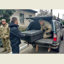 Не тільки люди, а й тварини тікали подалі від біди