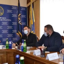Народні депутати від Чернігівщини побували у прокурора
